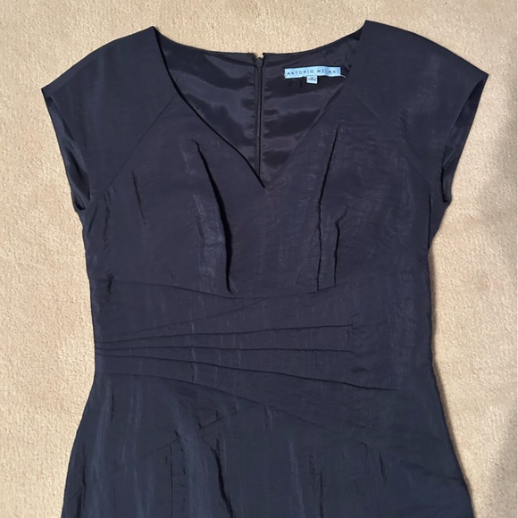 ANTONIO MELANI Navy V-Neck Dress - Sz 4 - EUC - Picture 4 of 5